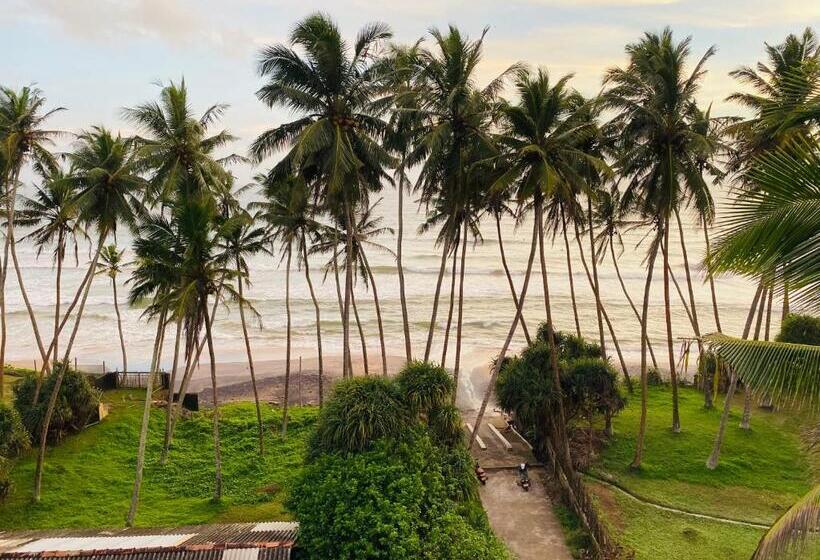 호텔 Moon Bridge Beach Resort