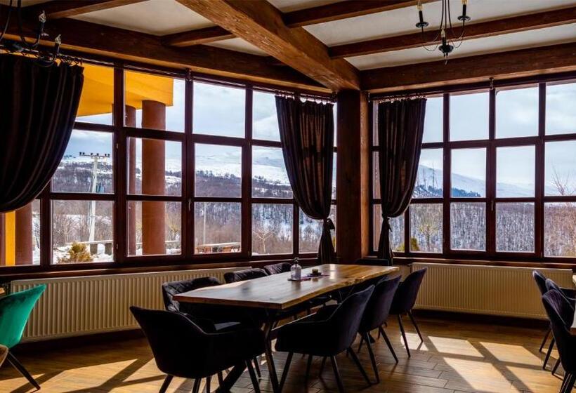 هتل N Bjeshke Te Guri I Zi