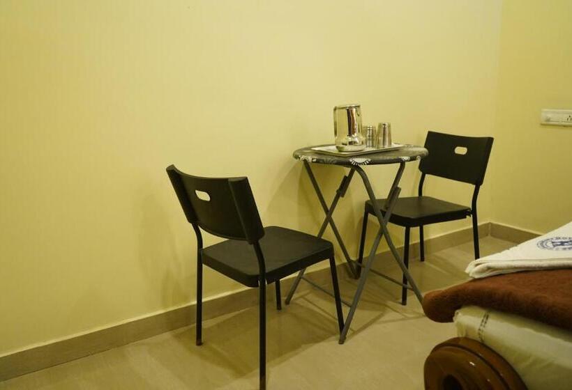 בית מלון כפרי Supreme Ac