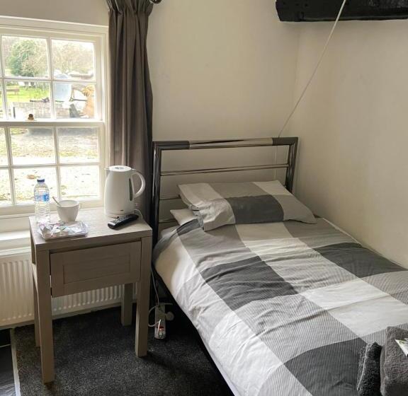 ホテル The Ram Inn