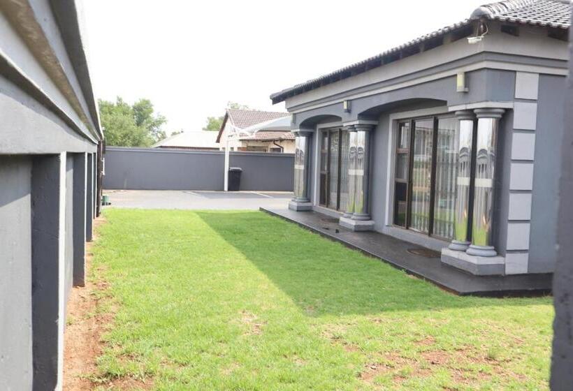 Bed and Breakfast Kwazikode Guesthouse