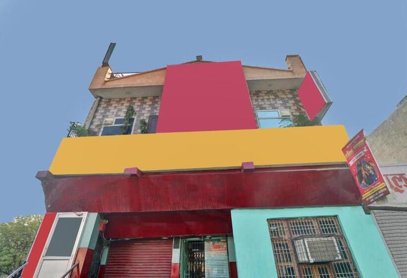 Oyo 84441 Hotel Maharaja