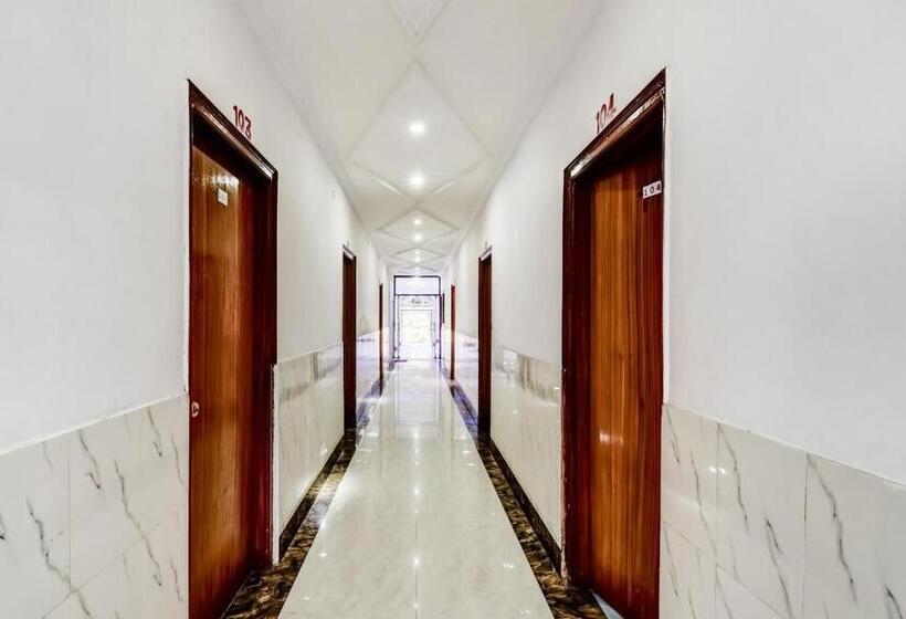 Oyo Flagship Hotel Capital Hill