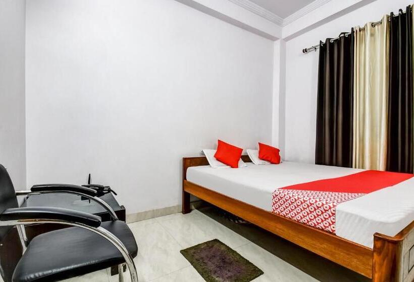 Oyo Flagship Hotel Capital Hill