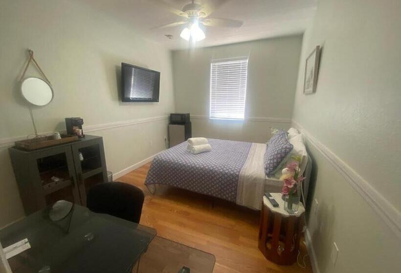 بنسيون Casa Miami 3