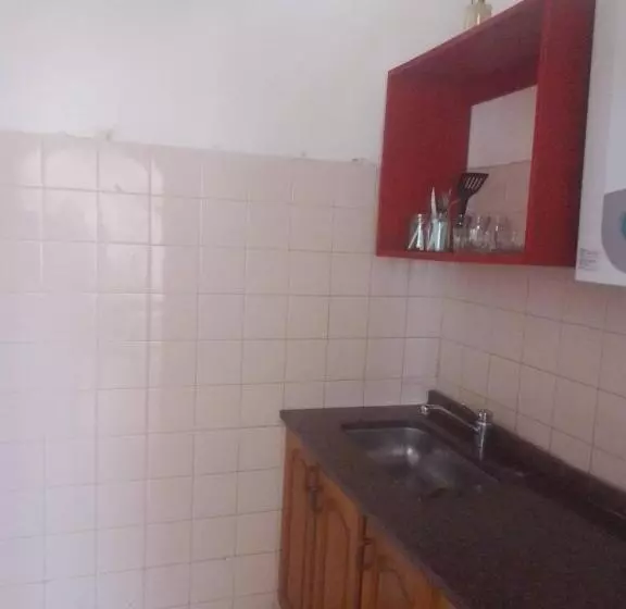 پانسیون Hostel Alto Alberdi