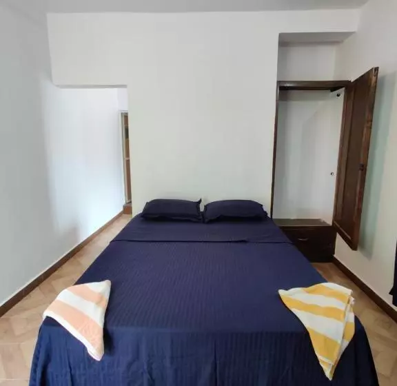Pensione Shalom Guests