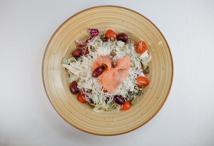 Курорт Complex Carol