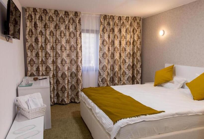 Курорт Complex Carol