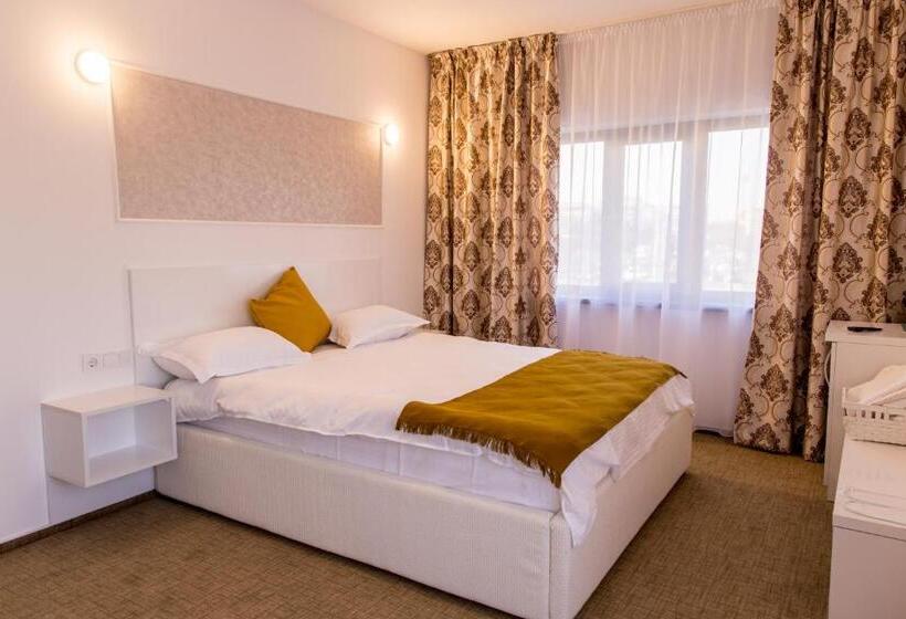 Курорт Complex Carol