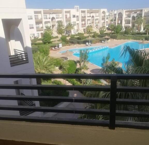 Sunny Lakes Resort , Revira Plus Apartment