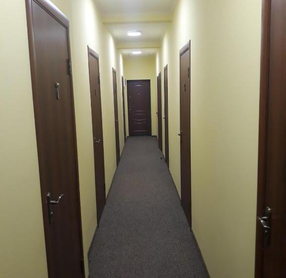 ユースホステル хостел ас рахів