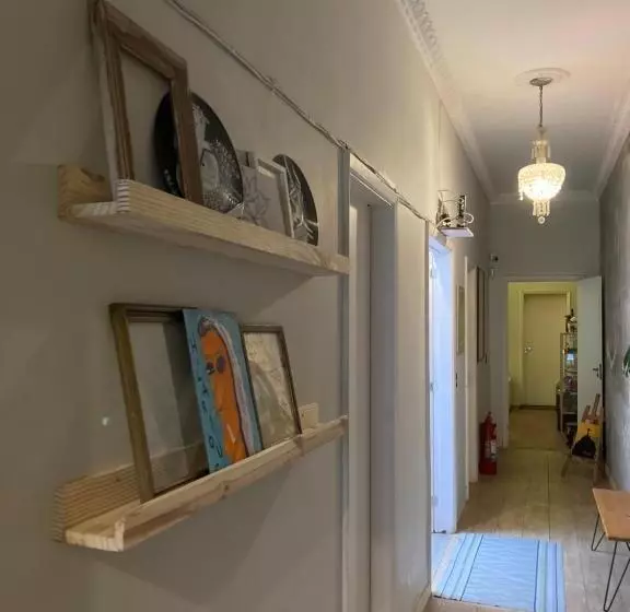 Chez Zany Boutique Hostel   Santa Teresa