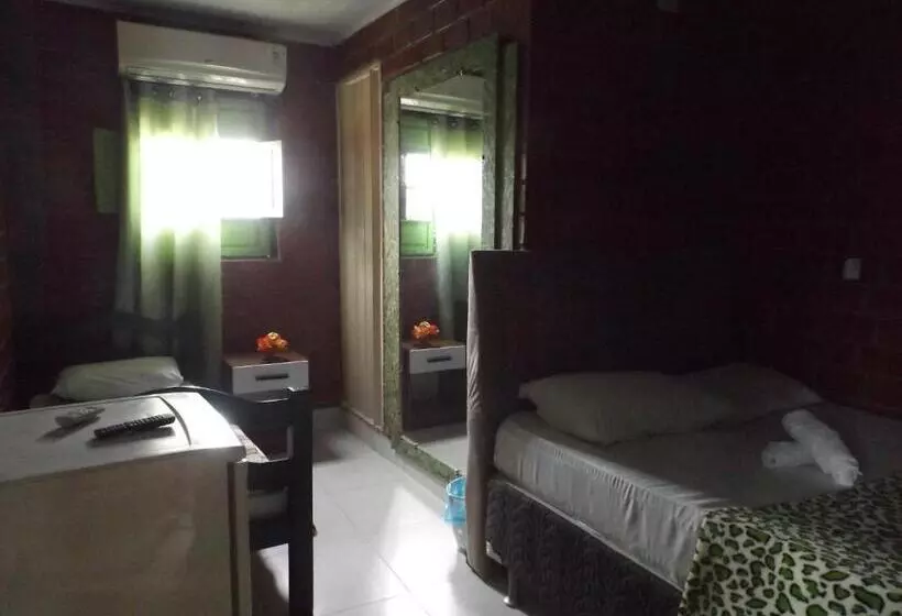 Retkeilymaja Pousada Monte Serrat