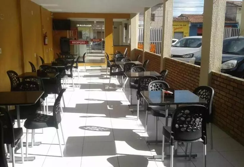 Retkeilymaja Pousada Pilotos