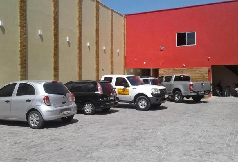 旅馆 Pousada Pilotos