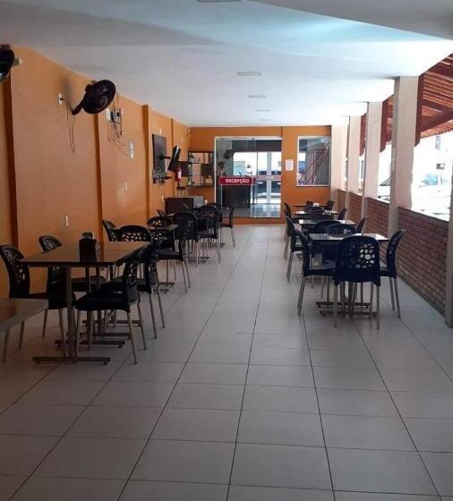 旅馆 Pousada Pilotos