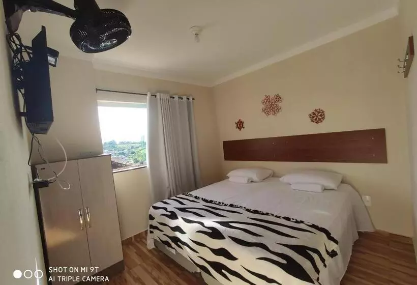 ユースホステル Pousada Santo Antônio