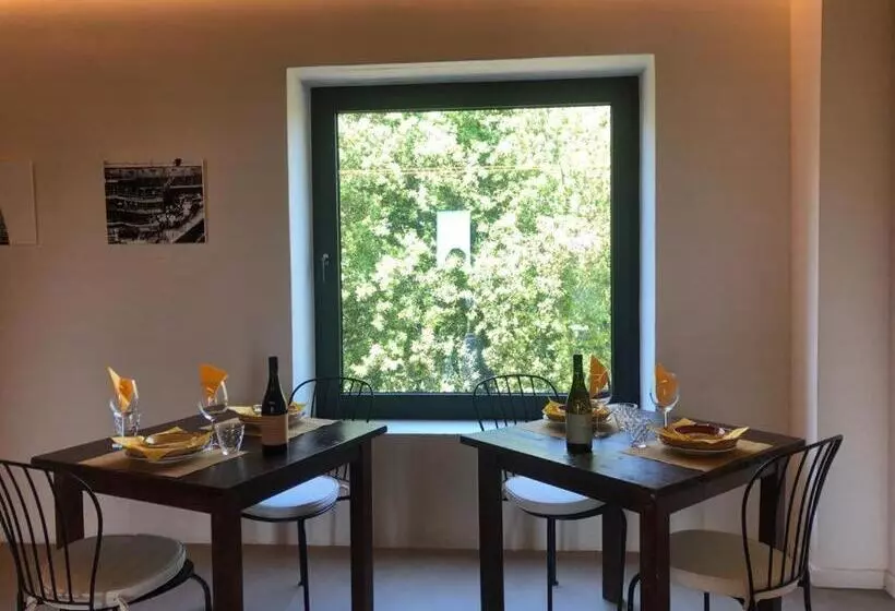 Aamiaismajoitus (B&B) Bb Gli Aristogatti