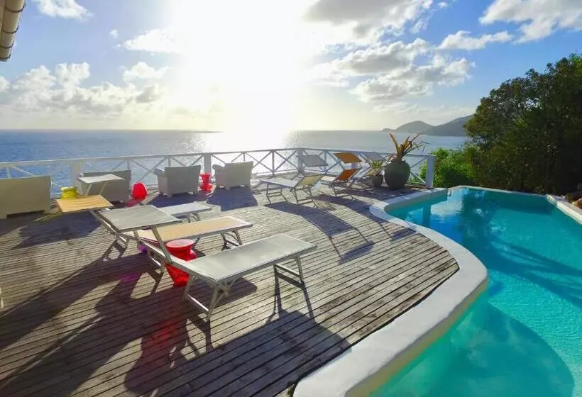 تختخواب و صبحانه Dolcevita Cliff Private Resort By Klabhouse   Adults Only