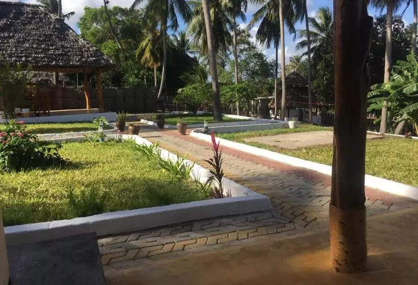 Aamiaismajoitus (B&B) Mafia Neptune Villa Lodge