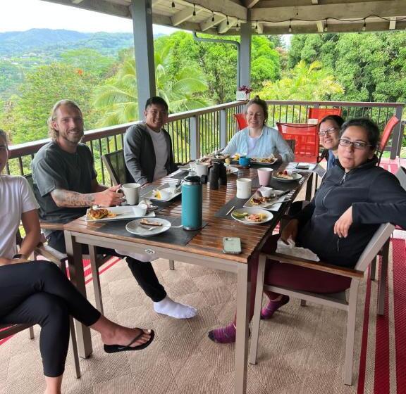 住宿加早餐  Marjorie S Kauai Inn