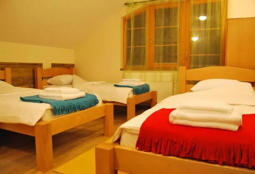 تختخواب و صبحانه Vila Gora Jahorina