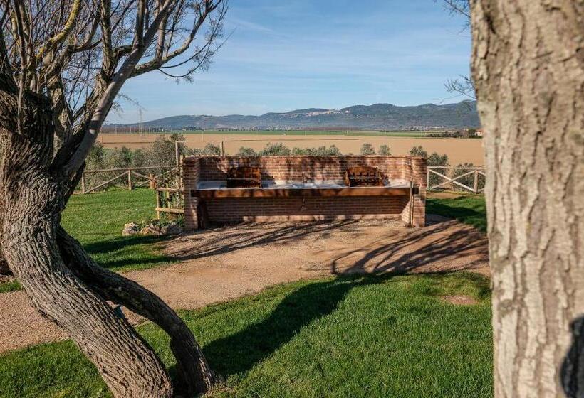 هتل Relais Lungagnola