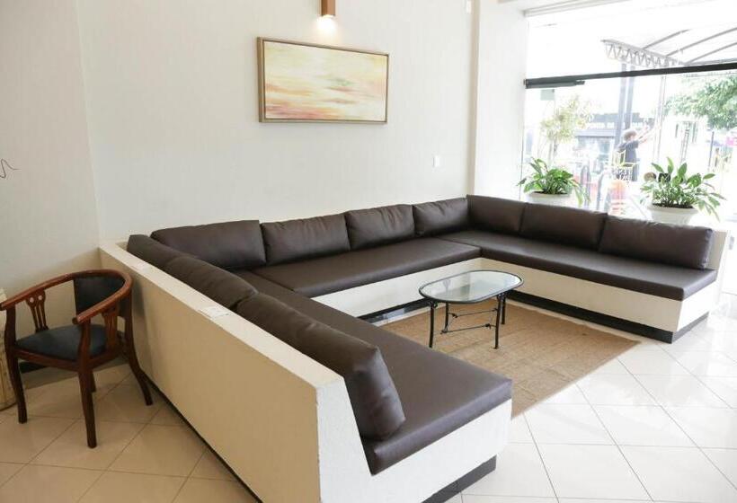 فندق Fenícia Palace