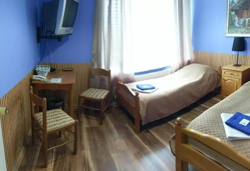 هتل Guest House Uzhgorod
