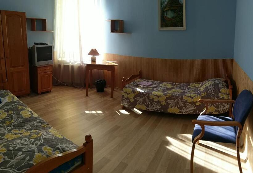 호텔 Guest House Uzhgorod