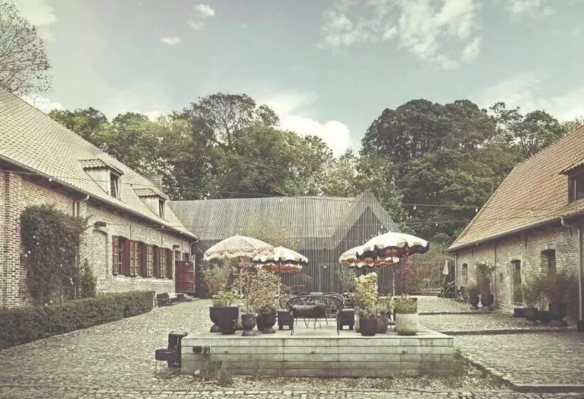 Hotelli La Petite Fabriek