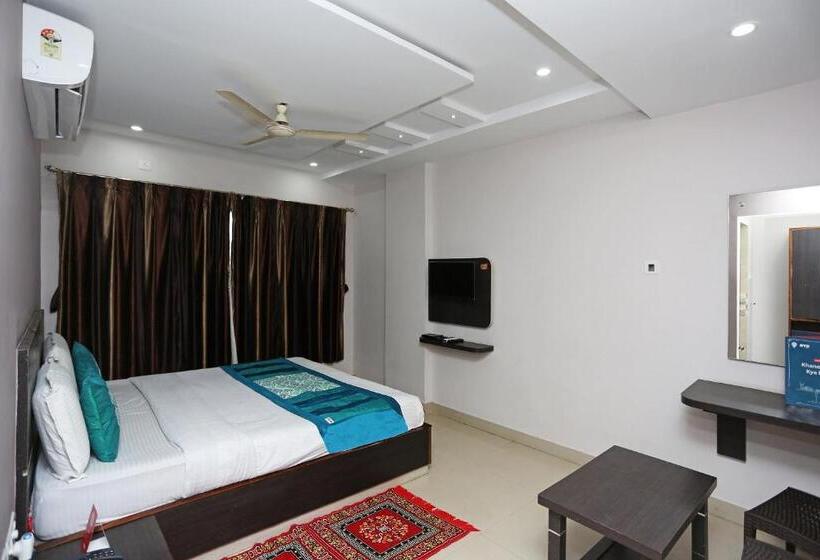 هتل Oyo Flagship Subudhi S Inn