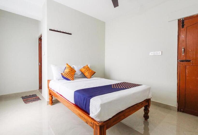 Hotel Spot On Sujith Lodge Annexe