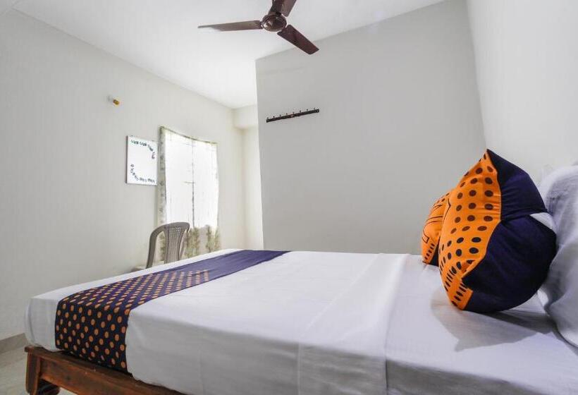 Hotel Spot On Sujith Lodge Annexe