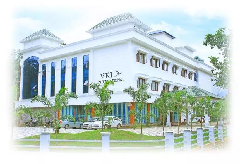 Hotelli Vkj International Kuttampuzha