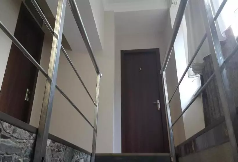 مُتل Nino S Hotel On Tsamebuli
