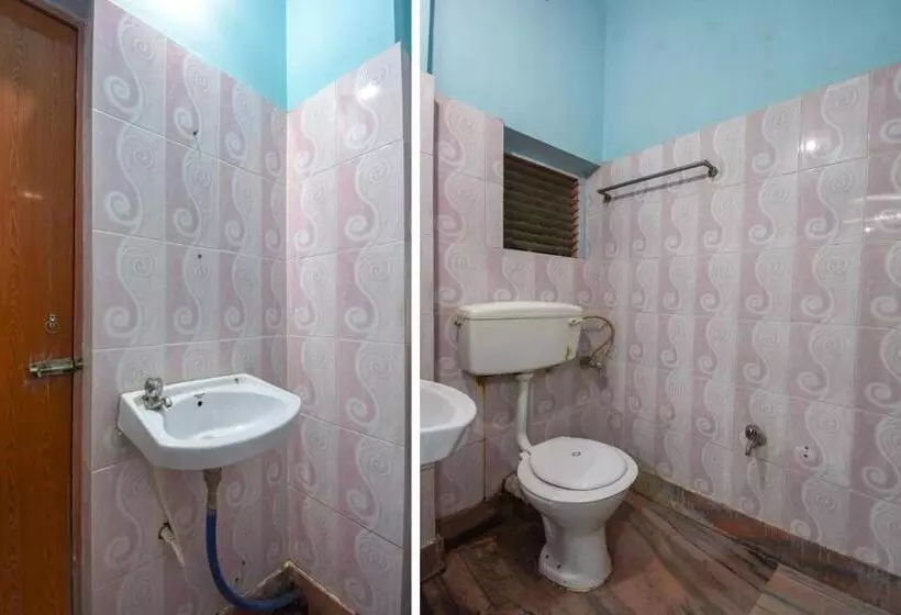 Oyo Flagship Hotel Gour