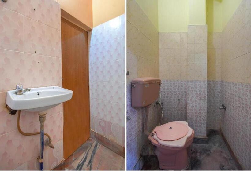 Oyo Flagship Hotel Gour