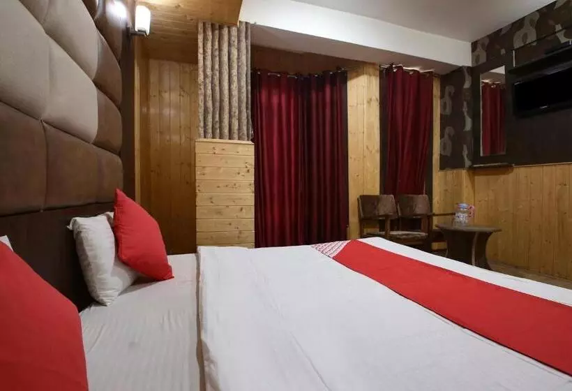 Oyo Hotel Azad