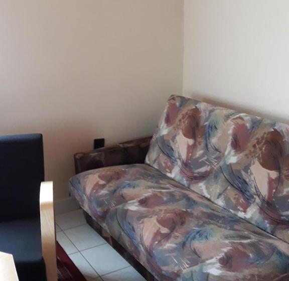 بنسيون F 106 Vendégház