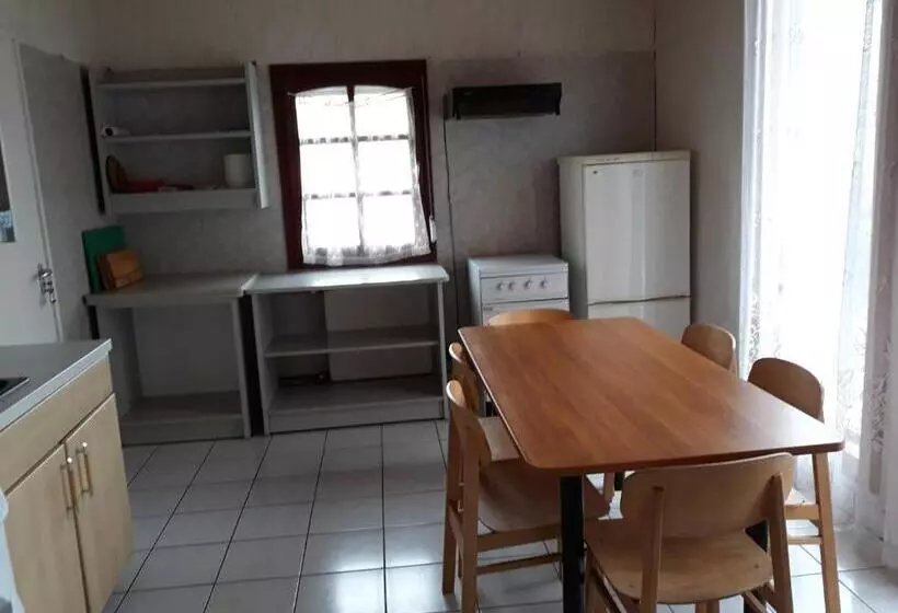 Majatalo F 106 Vendégház