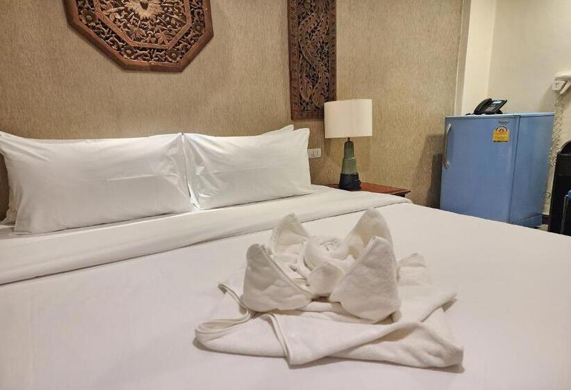 ペンション Kim Hotel At Bangplong