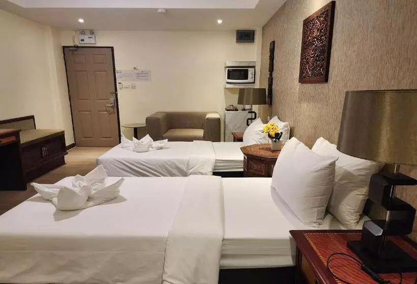 ペンション Kim Hotel At Bangplong