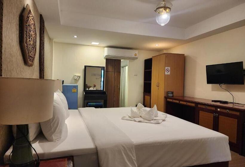 ペンション Kim Hotel At Bangplong