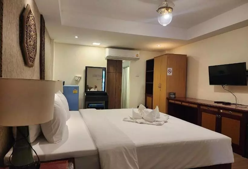 ペンション Kim Hotel At Bangplong