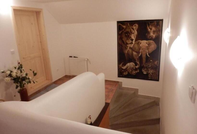 펜션 Luxe Appartement Hertvíkovice