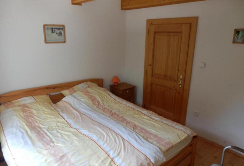 펜션 Luxe Appartement Hertvíkovice