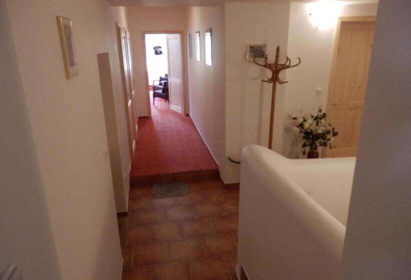 펜션 Luxe Appartement Hertvíkovice