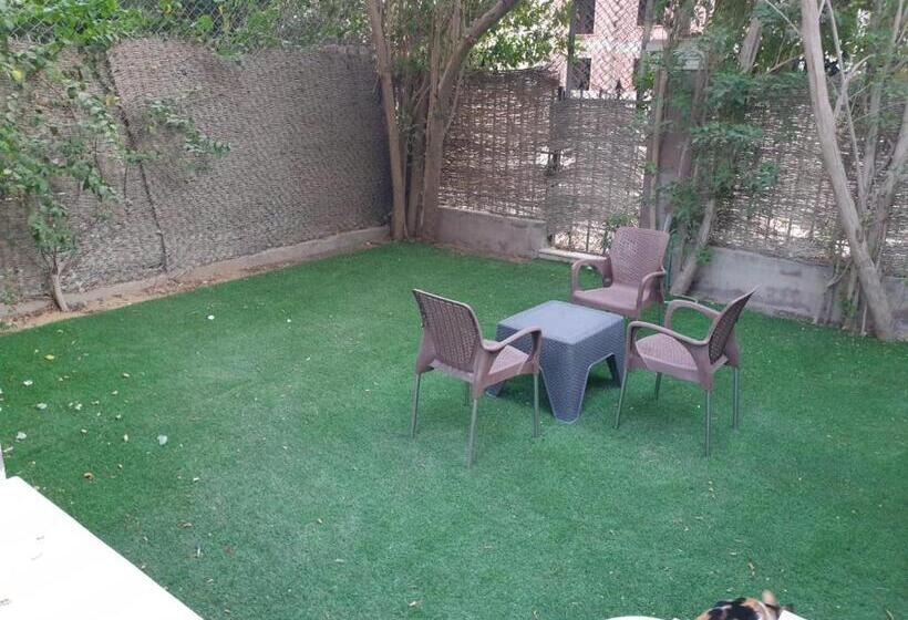 پانسیون Luxury Host 219 Dream Land